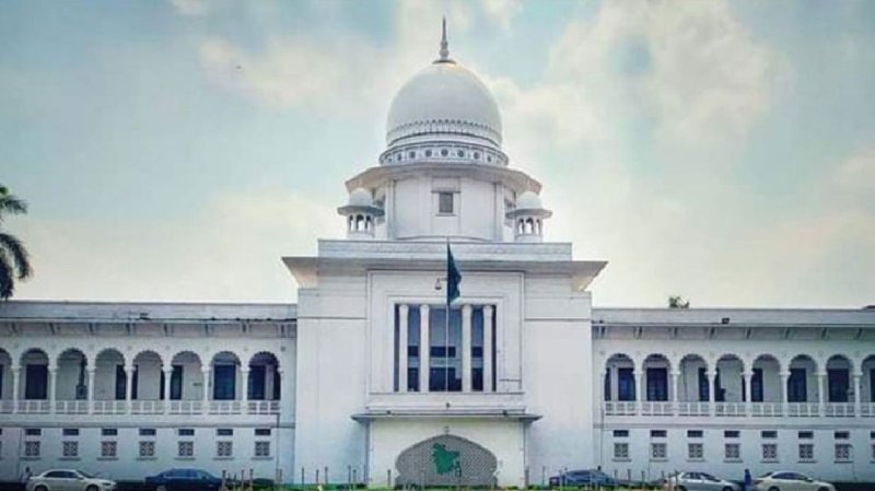 বিদেশে বসে বিচারপতির পদত্যাগ: সুপ্রিম কোর্টে তোলপাড়