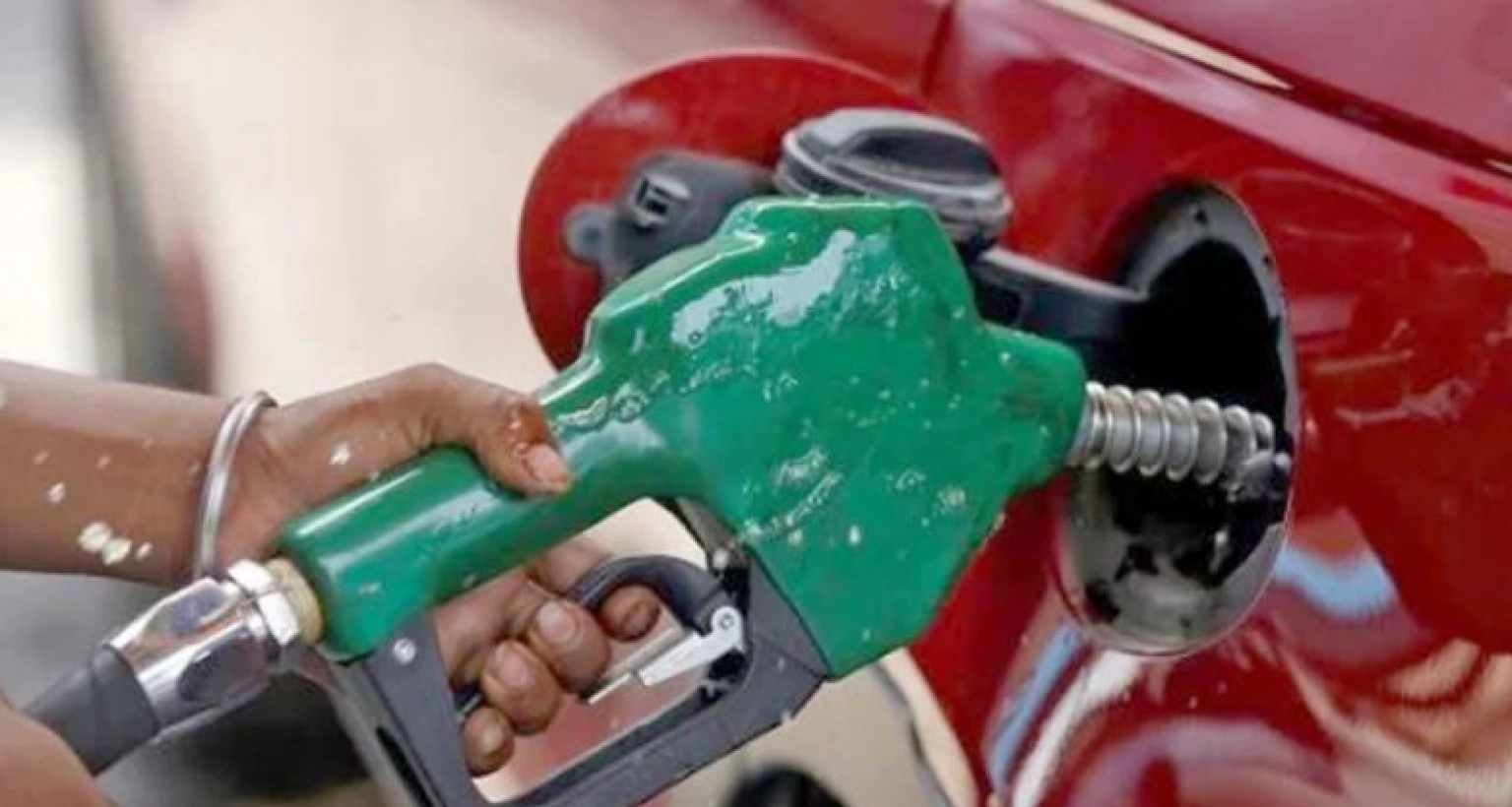 সরকারের জরুরি নির্দেশনা জ্বালানি তেল নিয়ে