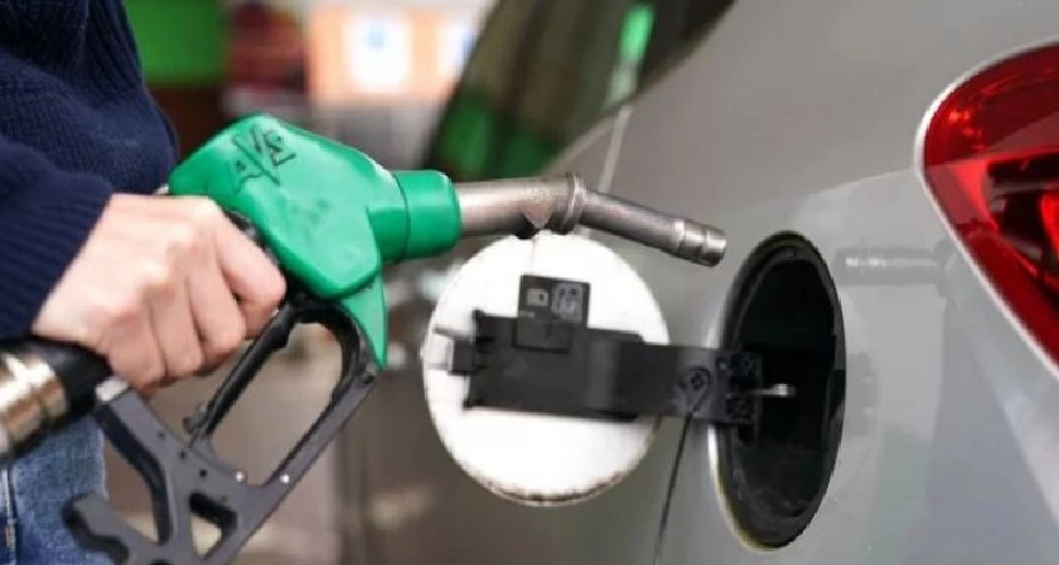 এবার নতুন নির্দেশনা অকটেন ও পেট্রোল বিক্রি নিয়ে