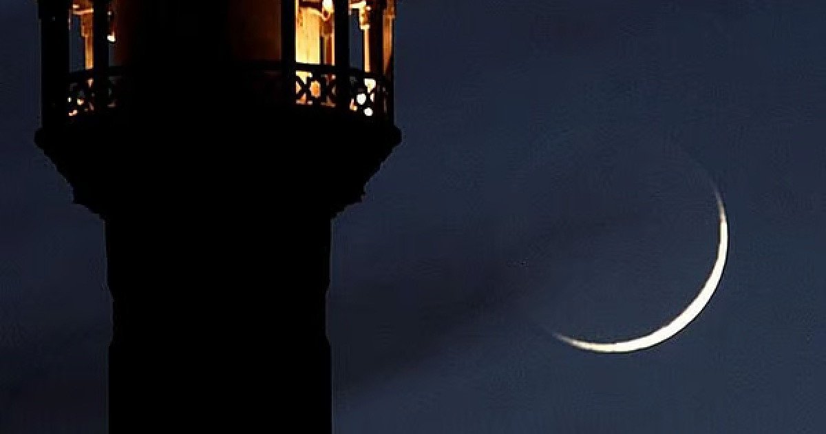 ব্রেকিং নিউজ : শুক্রবার ঈদ উদযাপনের ঘো’ষণা